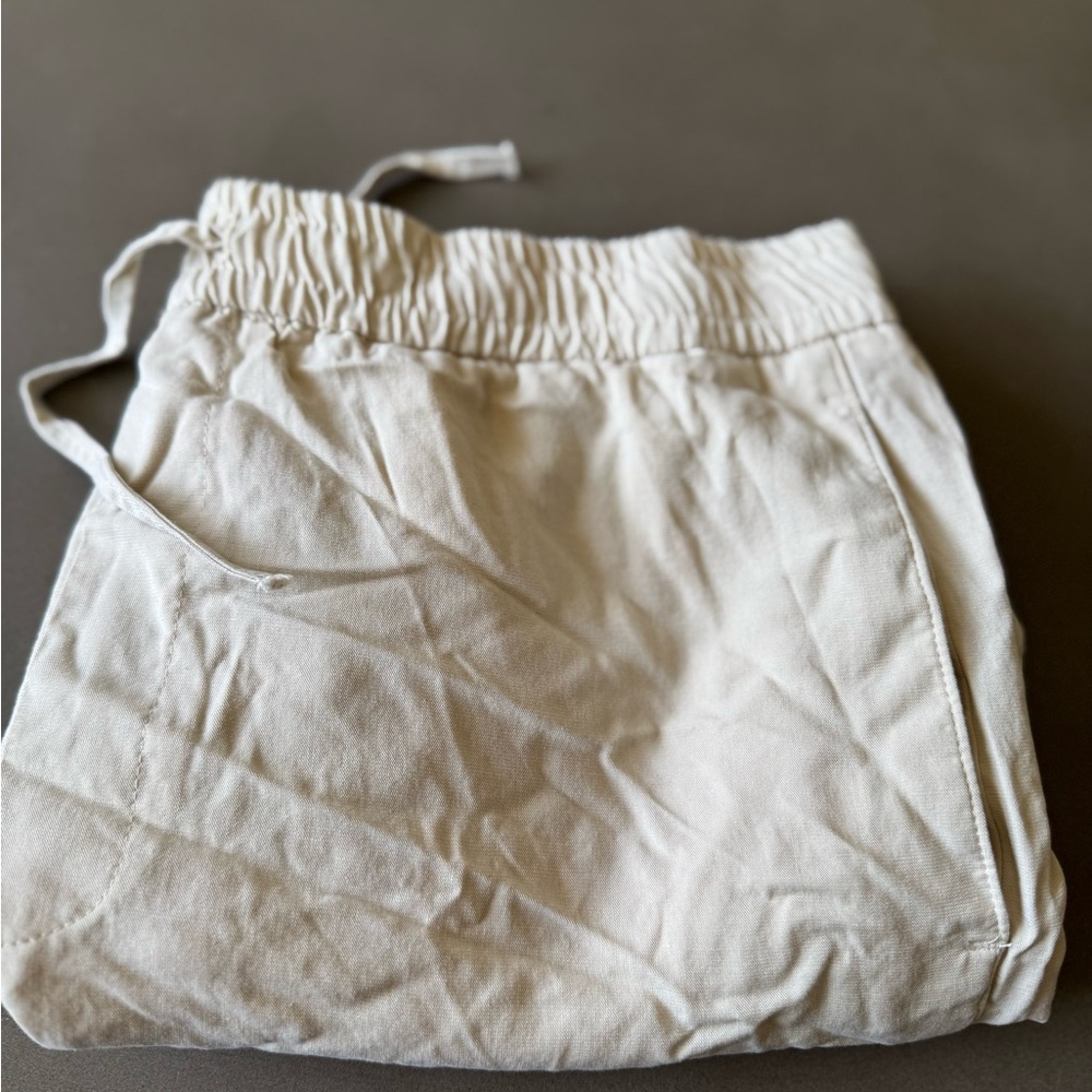 Casual Cream Elastic Waist linen shorts
